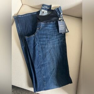 Universal Thread Women's Boot Cut Jeans - Dark Blue